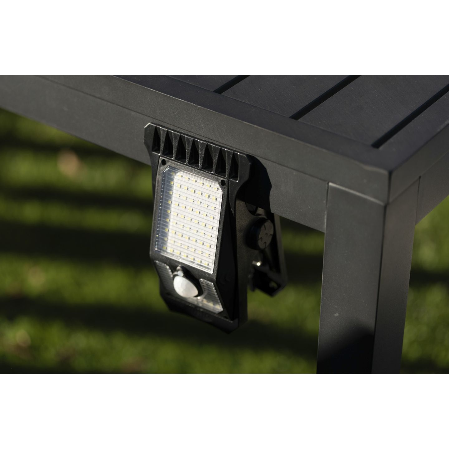 300LM Solar Powered LED with Clamp