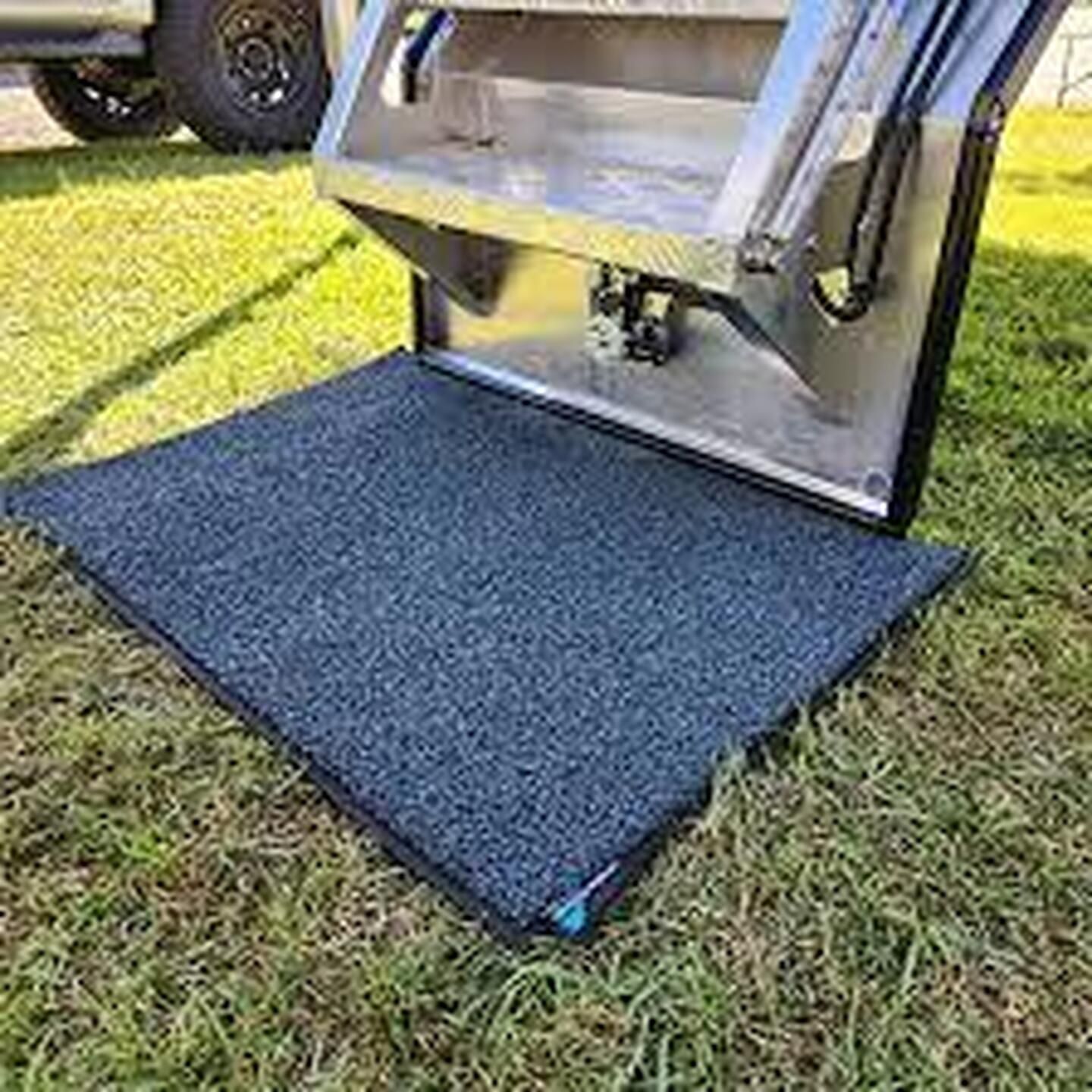 DUST-OFF MAT CARAVAN ROUND STEP GREY 60X28CM